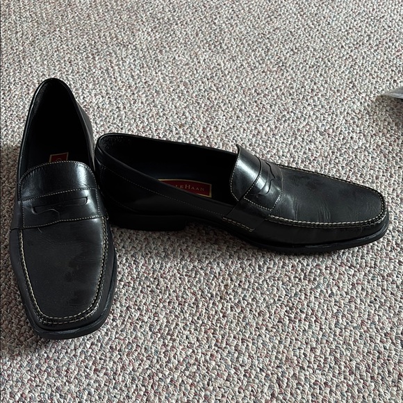 Cole Haan Black Leather Penny Loafers Slip-On
